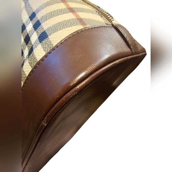 Burberry Haymarket Check Alma Style Tote w/ COA - Picture 9 of 13